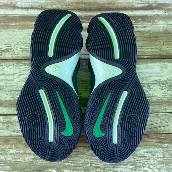 Men’s Nike Sneakers size 7.5, teal green purple, Nike Gianis Immortality 3 - Picture 10 of 11